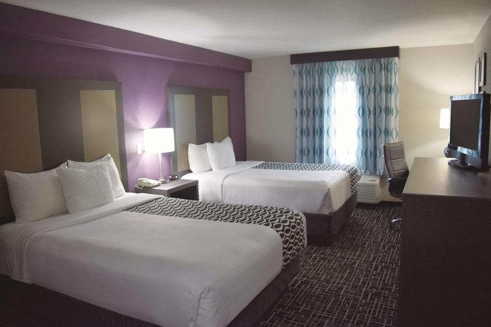 La Quinta Inn By Wyndham West Long Branch Nj Shore Area Extérieur photo