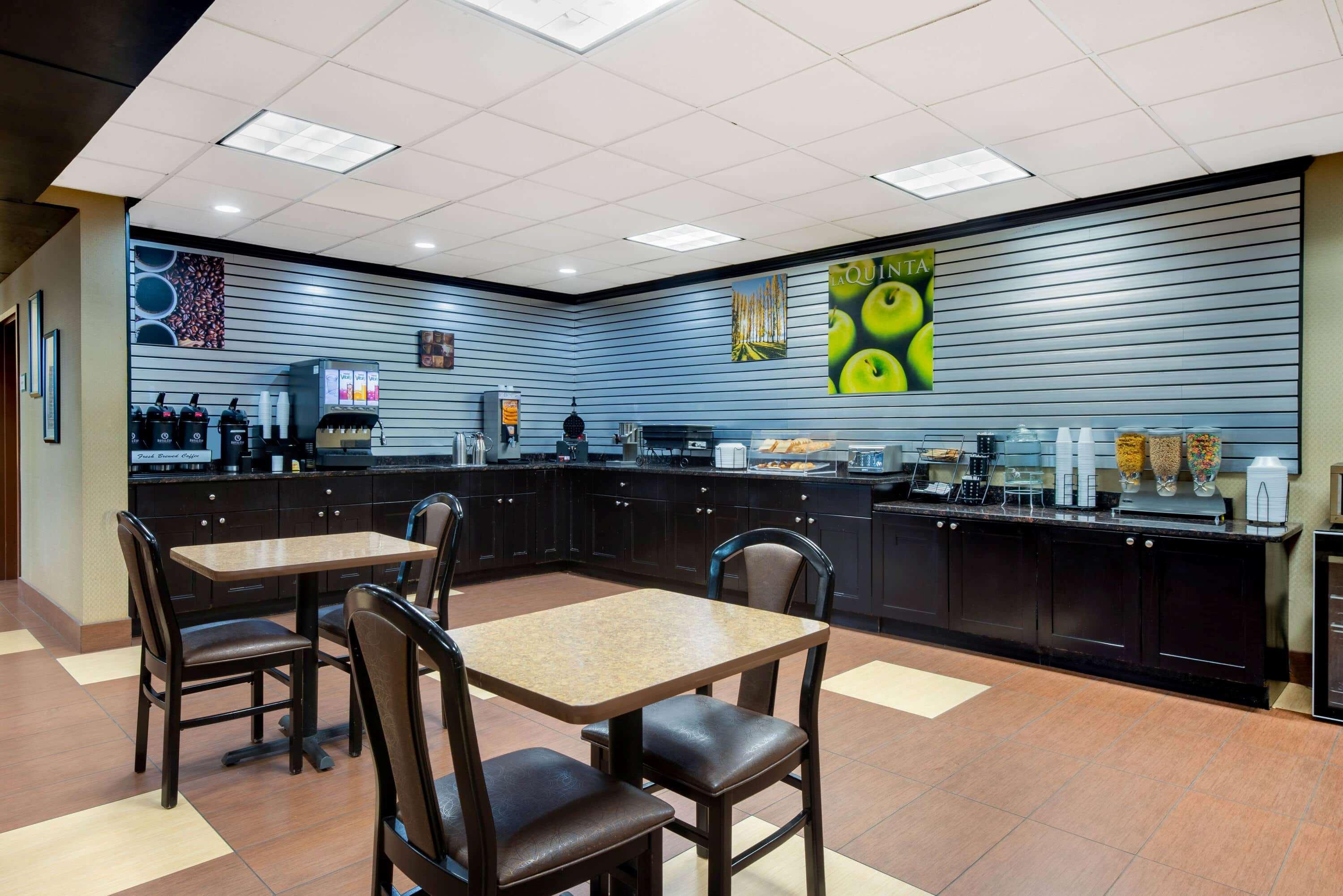 La Quinta Inn By Wyndham West Long Branch Nj Shore Area Extérieur photo