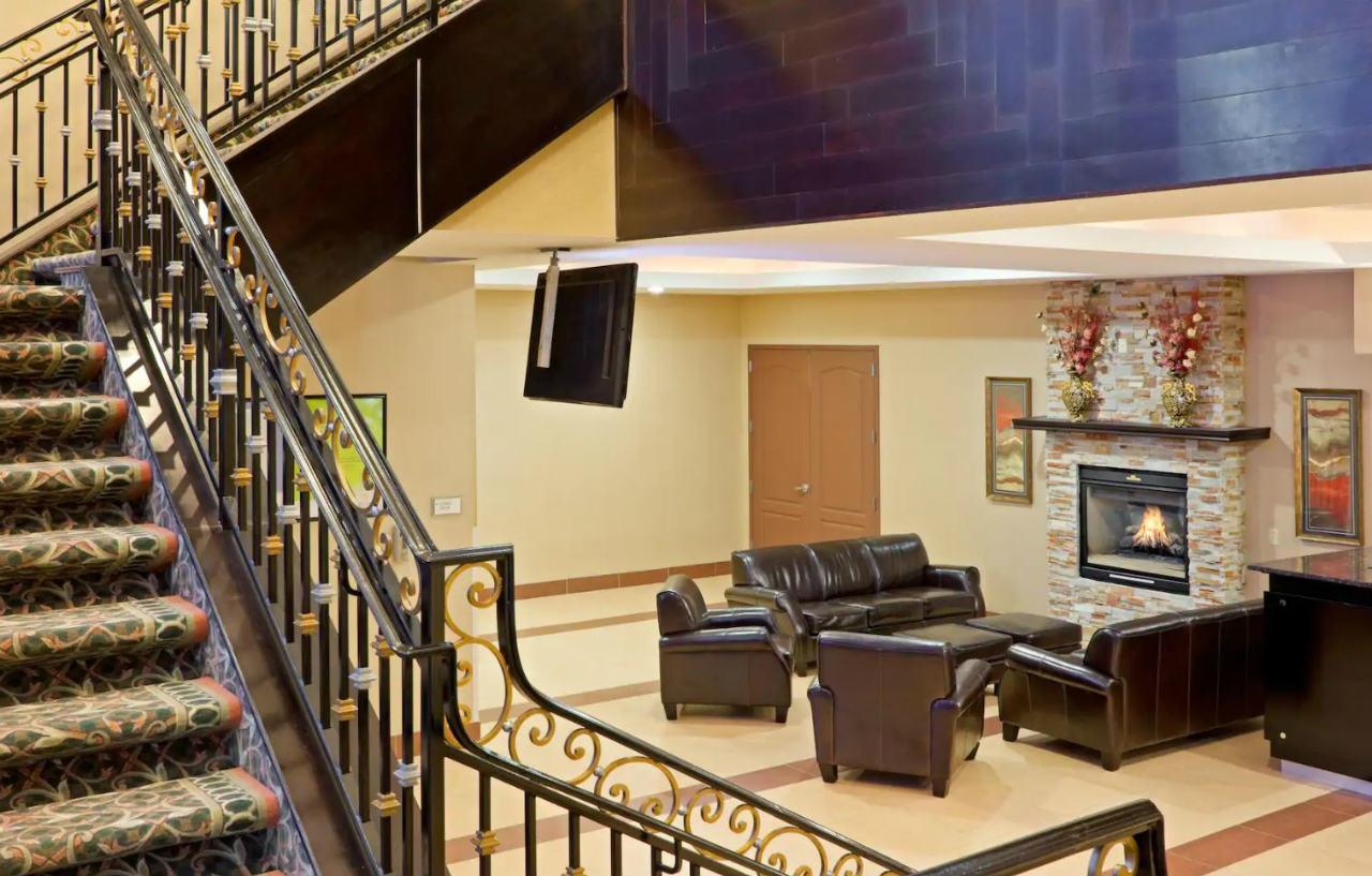 La Quinta Inn By Wyndham West Long Branch Nj Shore Area Extérieur photo