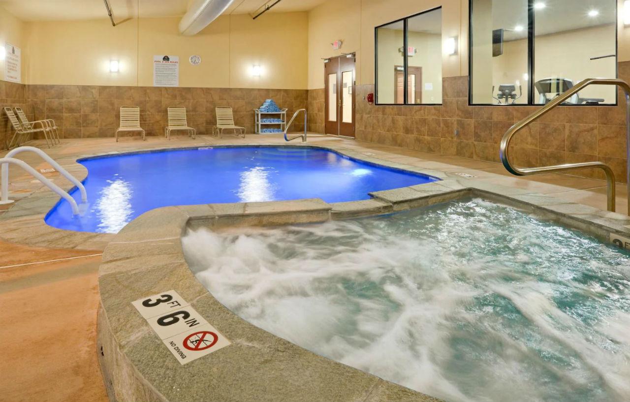 La Quinta Inn By Wyndham West Long Branch Nj Shore Area Extérieur photo